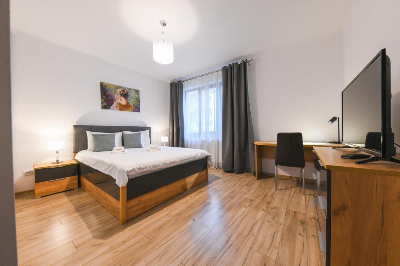 Spacious And Quiet 2 Bedroom Apartment Cluj-Napoca Exteriör bild