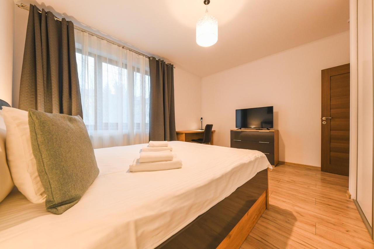 Spacious And Quiet 2 Bedroom Apartment Cluj-Napoca Exteriör bild