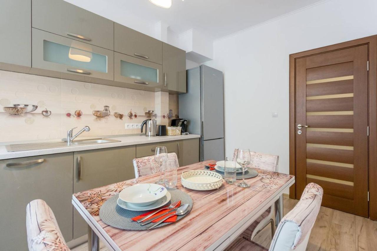 Spacious And Quiet 2 Bedroom Apartment Cluj-Napoca Exteriör bild